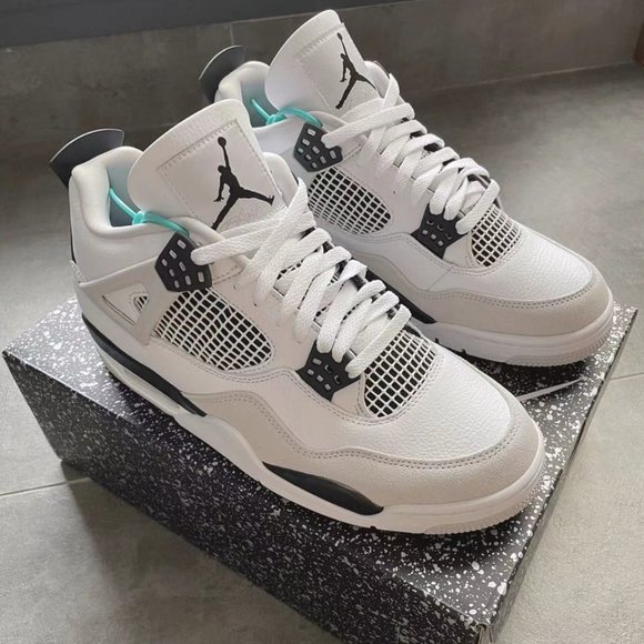 Jordan Other - Jordan 4 Military black